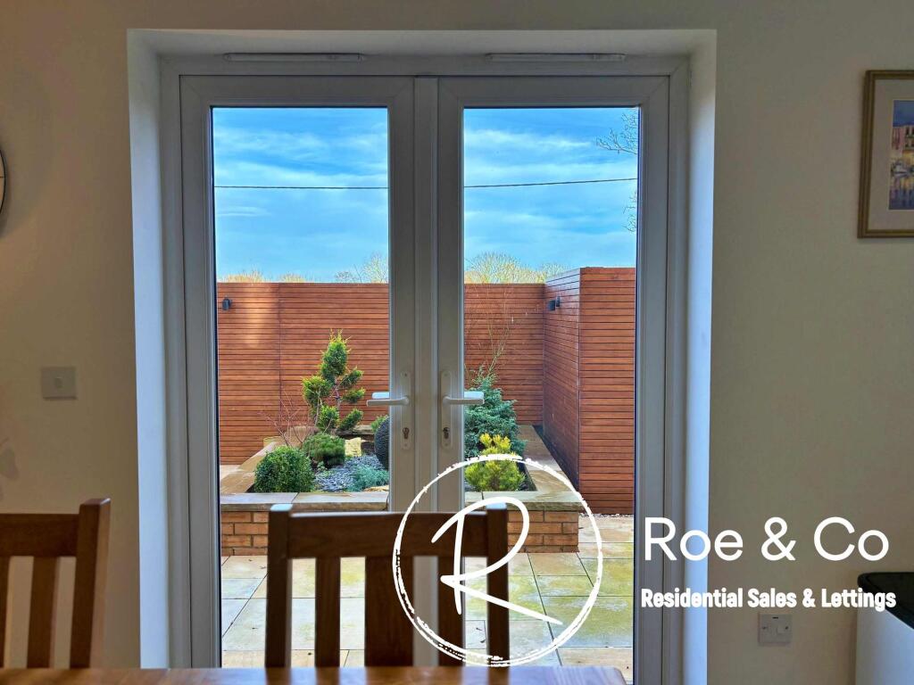 dining area into the garden