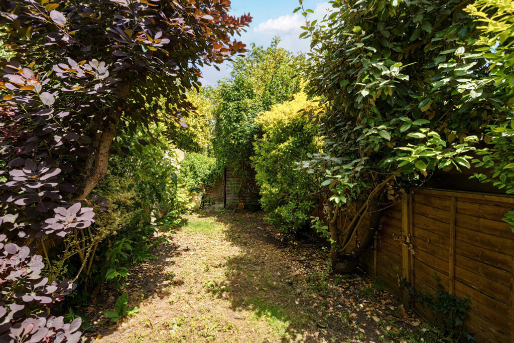 1312559-8-685963a...