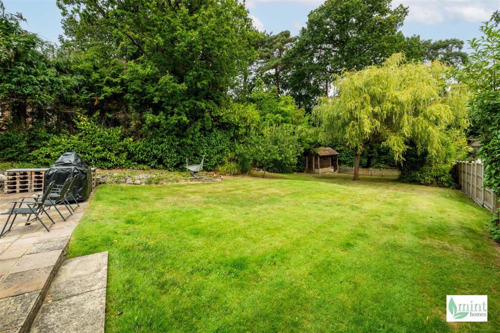 Watermarked - The Sheiling, Pond Road-38.jpg