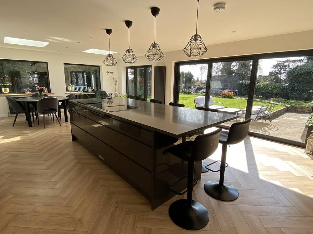 kitchen1.jpg