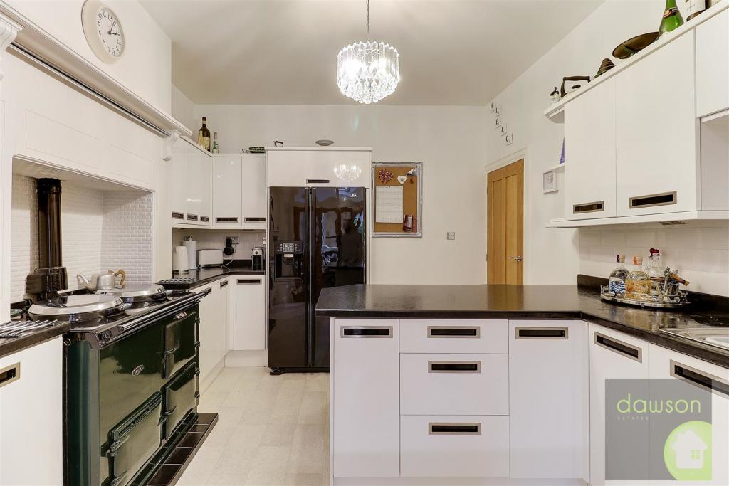 Breakfast Kitchen