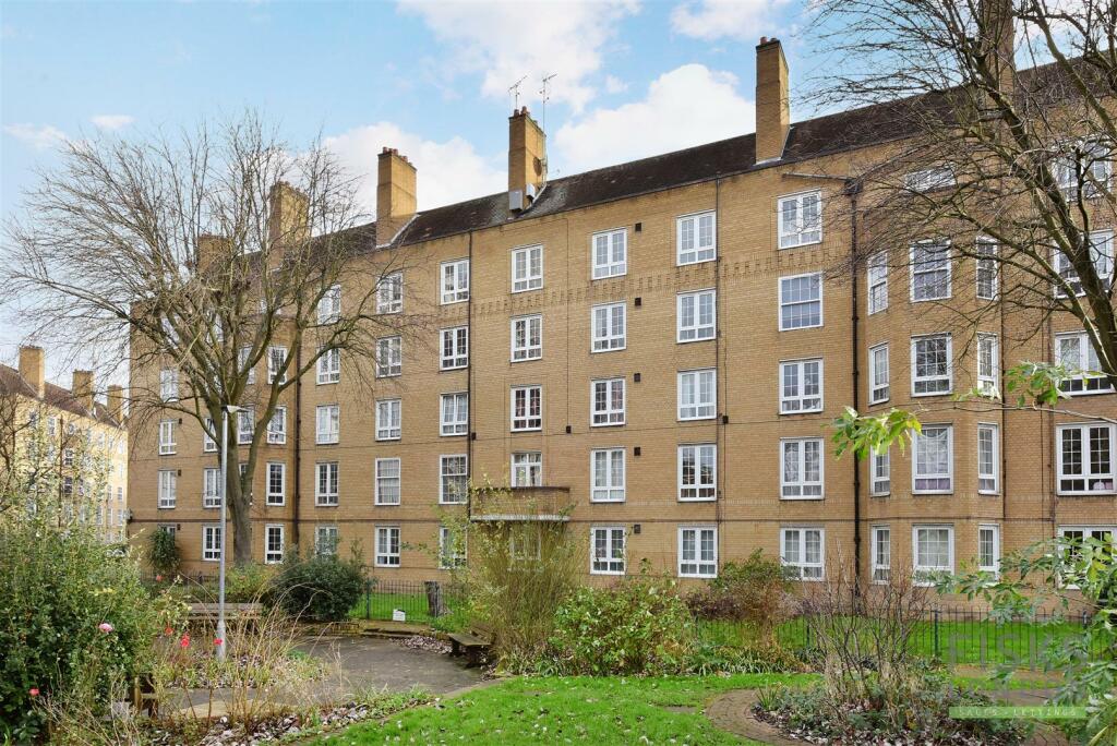 Flat 31 Hilliard House (11).JPG