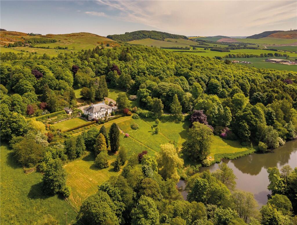 Aytounhill House