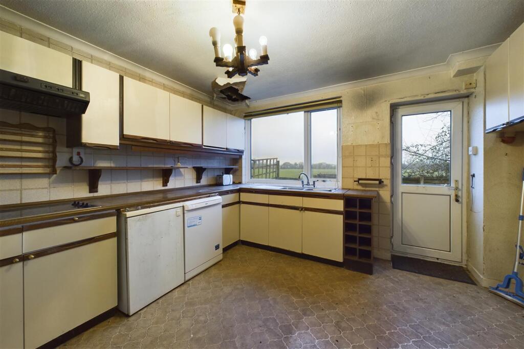 Malvern House, Bridgwater Road East Brent, Highbri