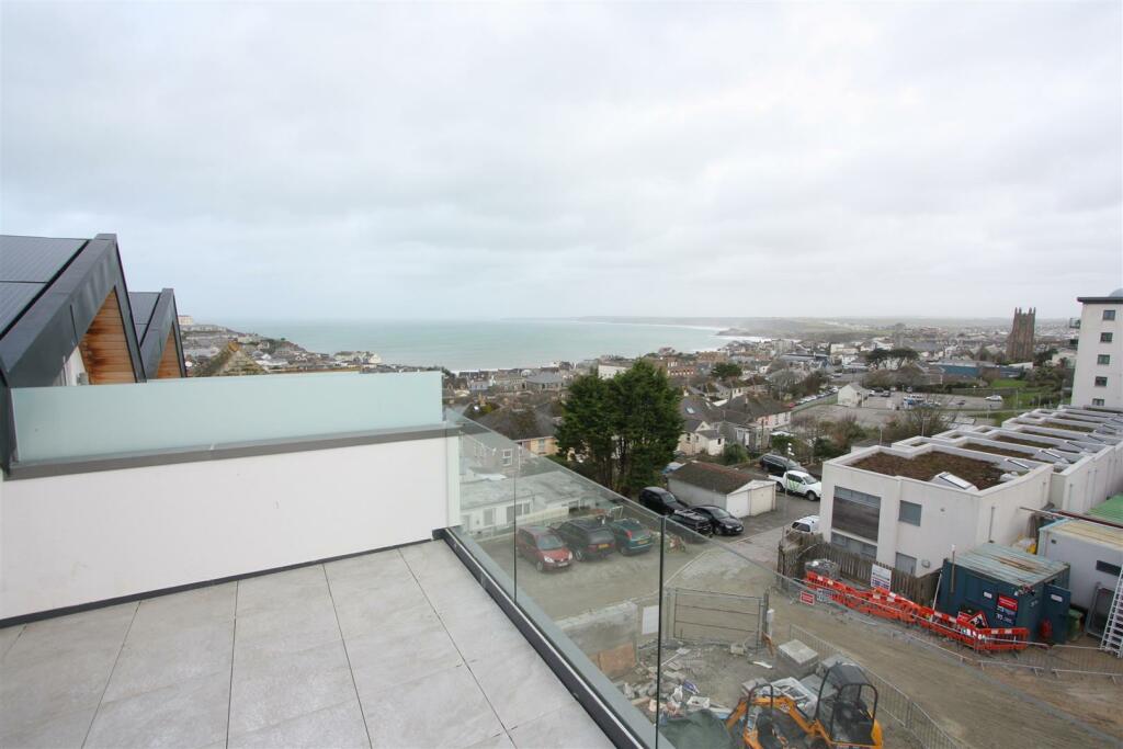 4 Towan Heights View
