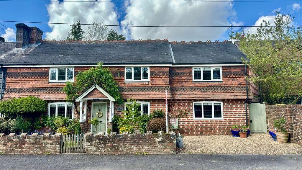 Beautiful Mill House, 2325 sq ft