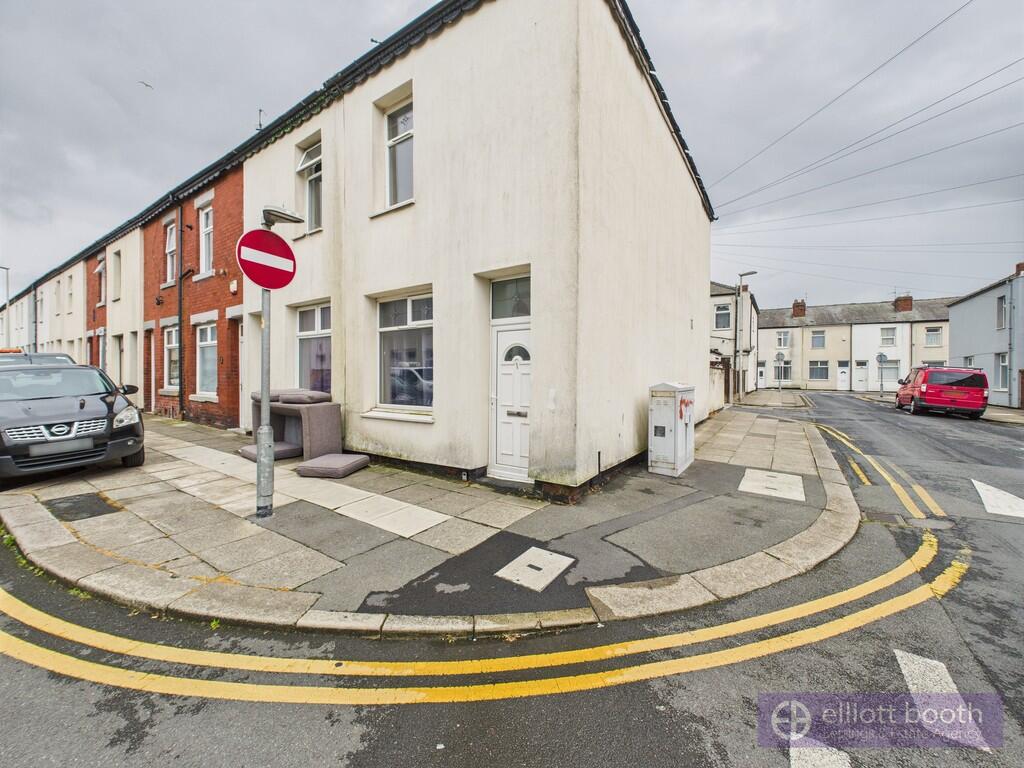 CAM04064G0-PR0057...