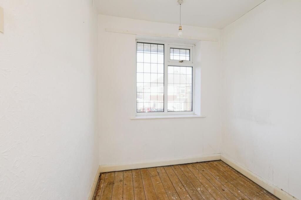 BEDROOM NO.3