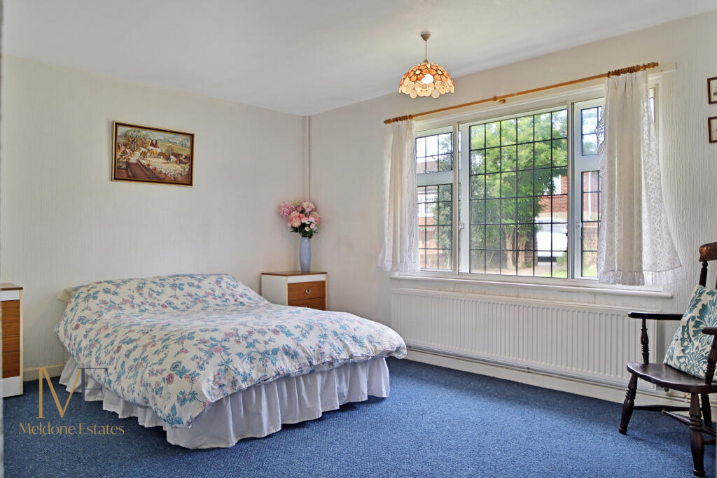 Bedroom_1