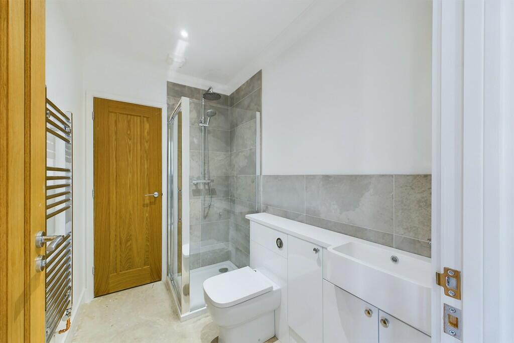 CAM01211G0-PR0081...