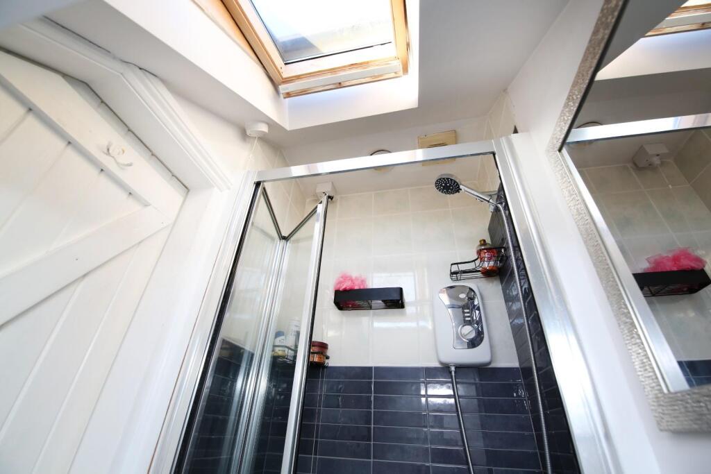 Ensuite Shower Room
