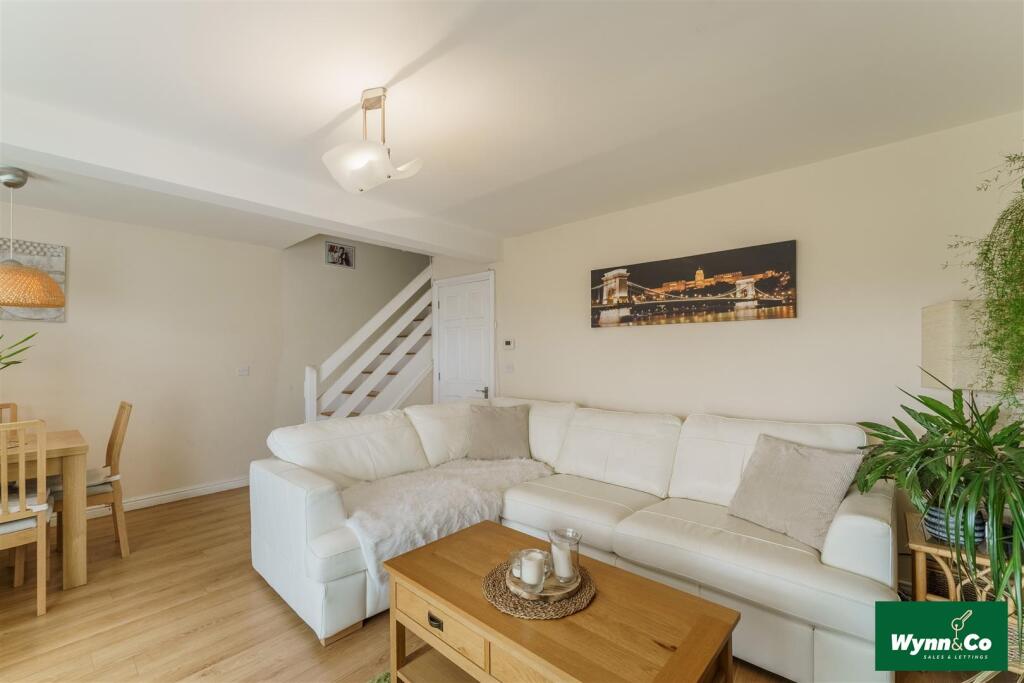 31 Devon Grove-1005L.jpg