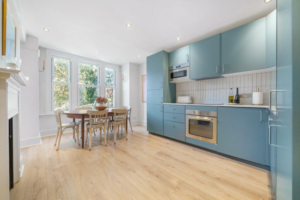 Kitchen.jpg