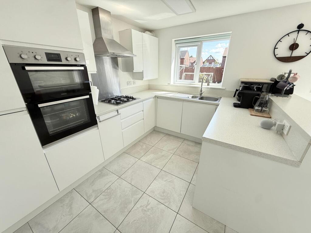 7. Kitchen
