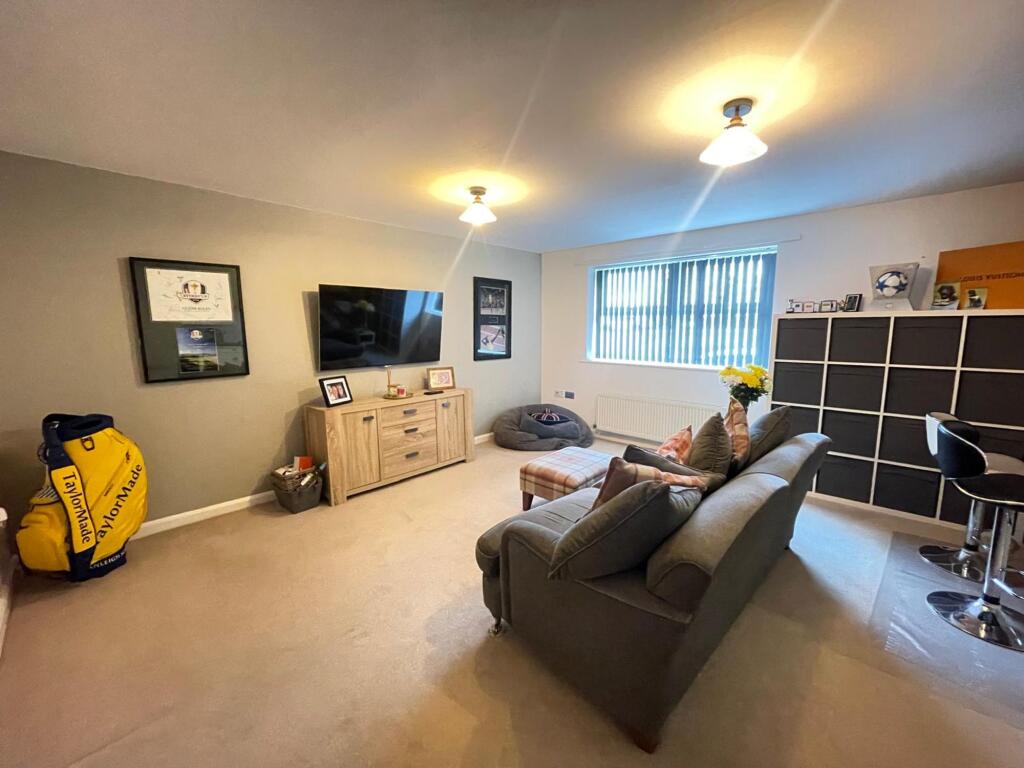 LIVING DINING KITCHEN