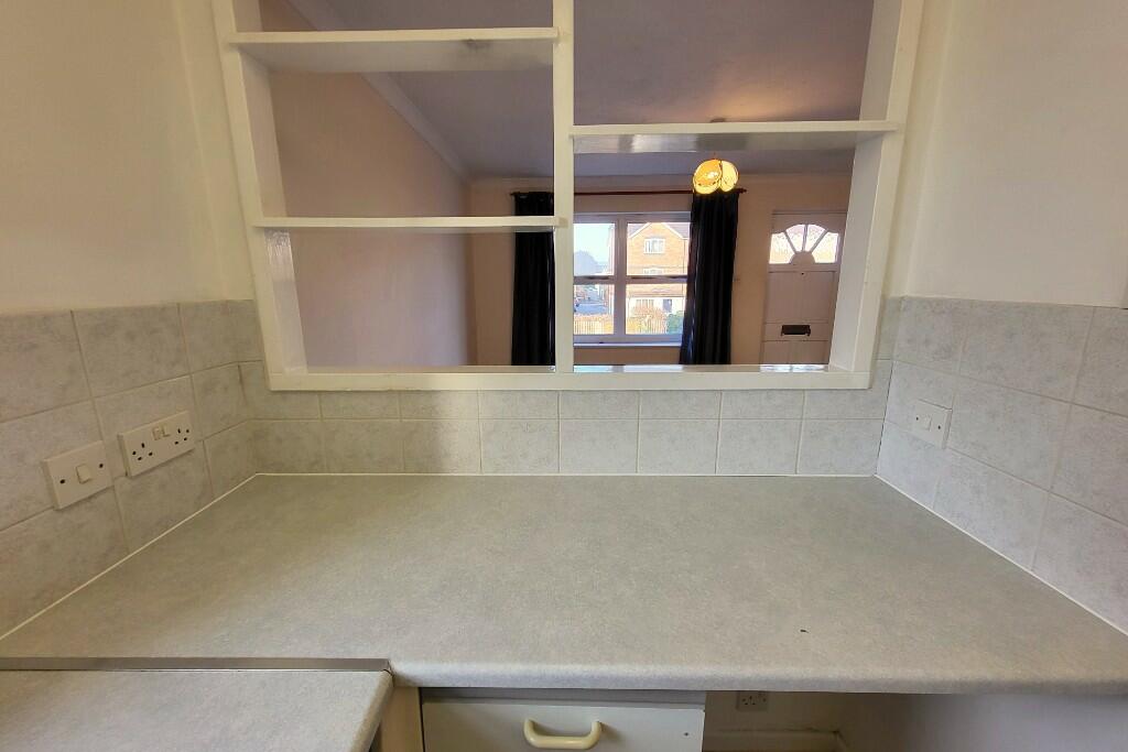 Kitchen to Living Rm