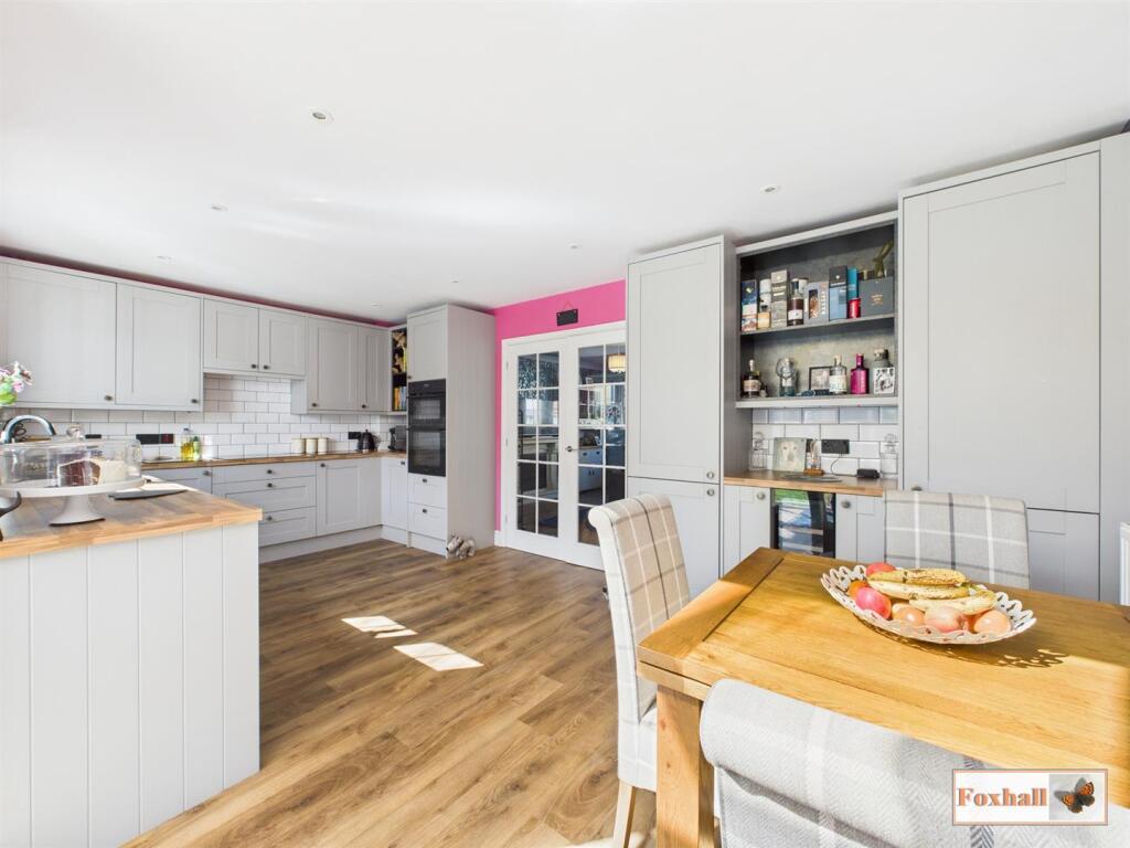 Kitchen / Diner / Family Room