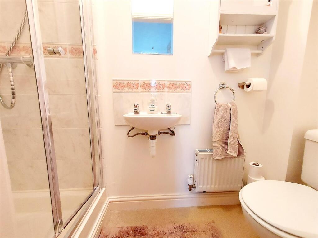 Ensuite Shower Room