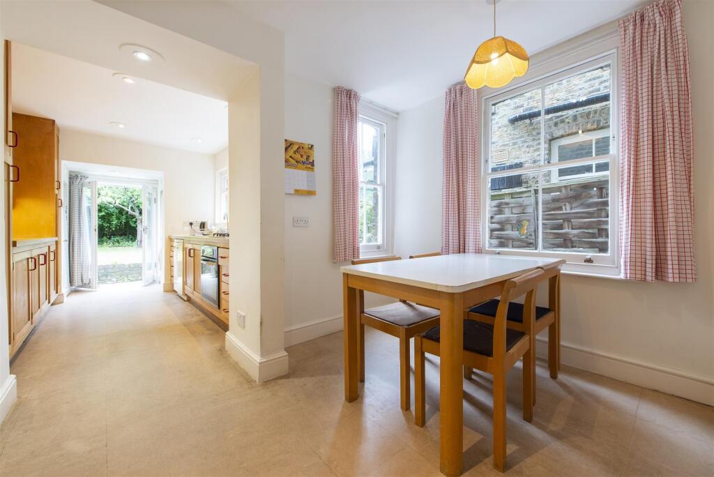 53206 Hi res (14).jpg