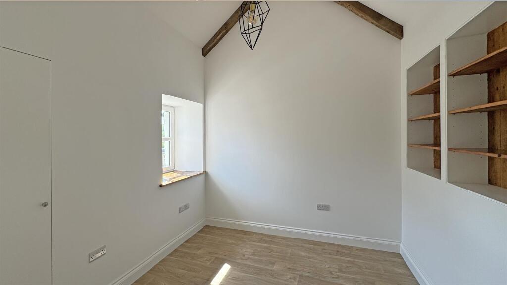 Study/Additional Bedroom.jpg