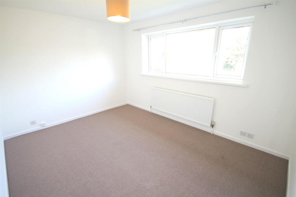 Bedroom1.JPG