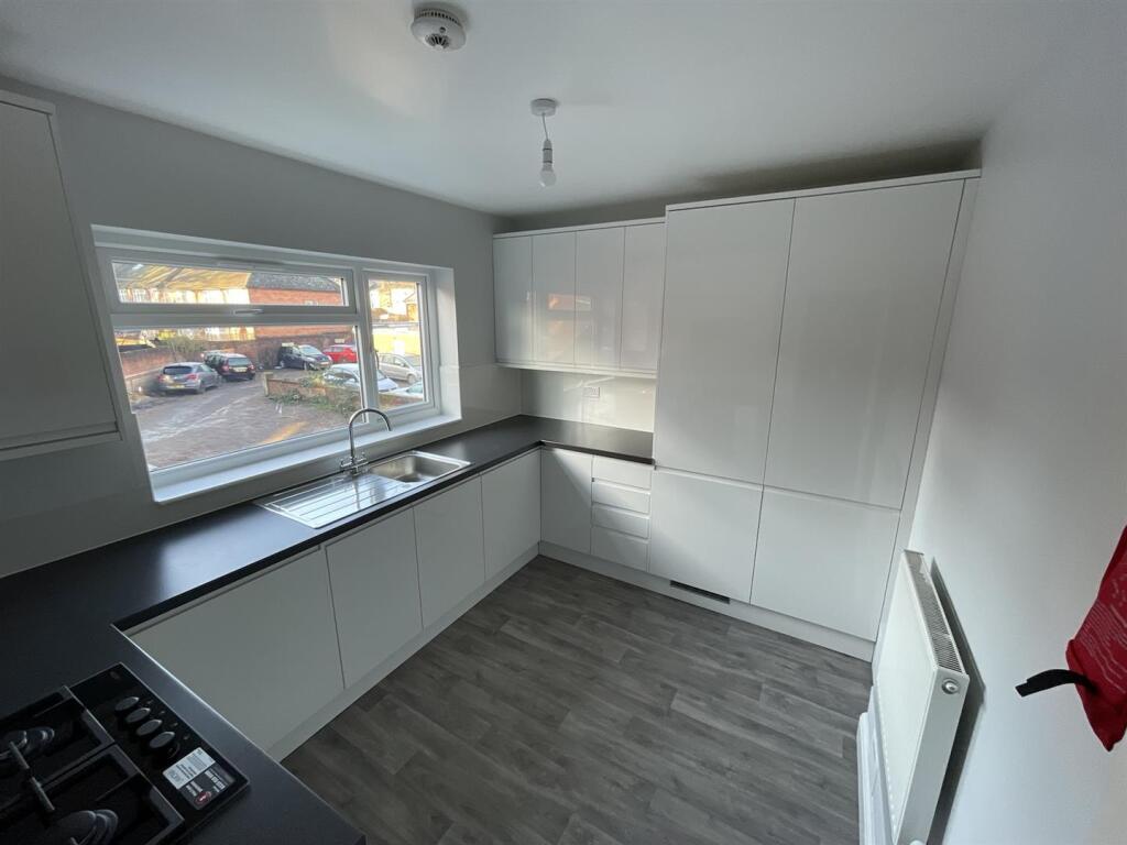 66410657243__EF5ED9D4-901A-4199-96BB-38C213D59F14-