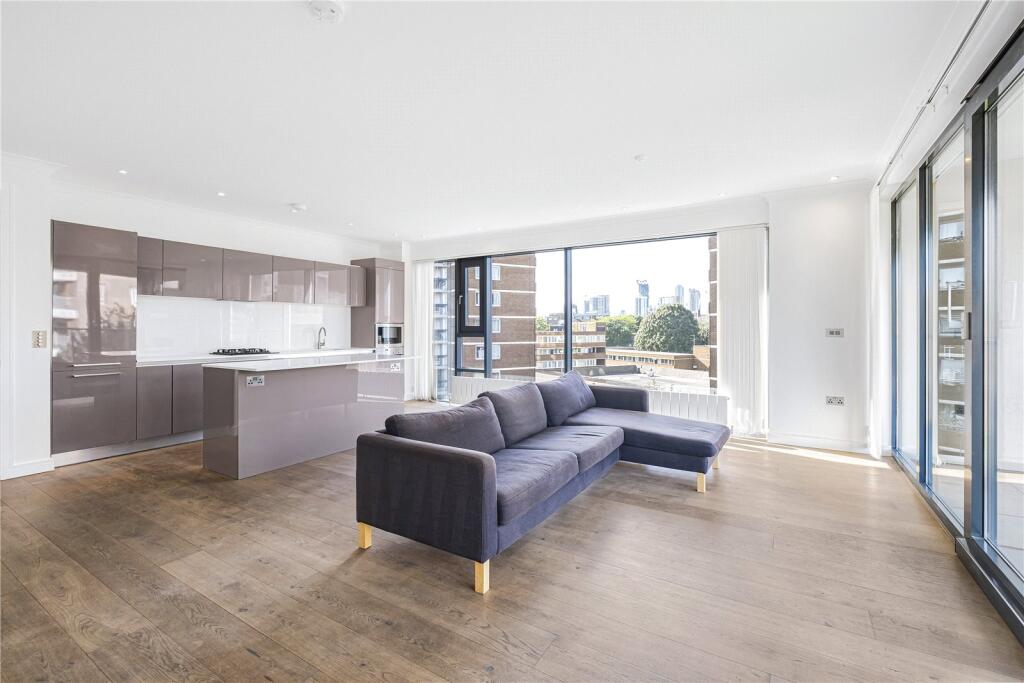 Kitchen/Reception