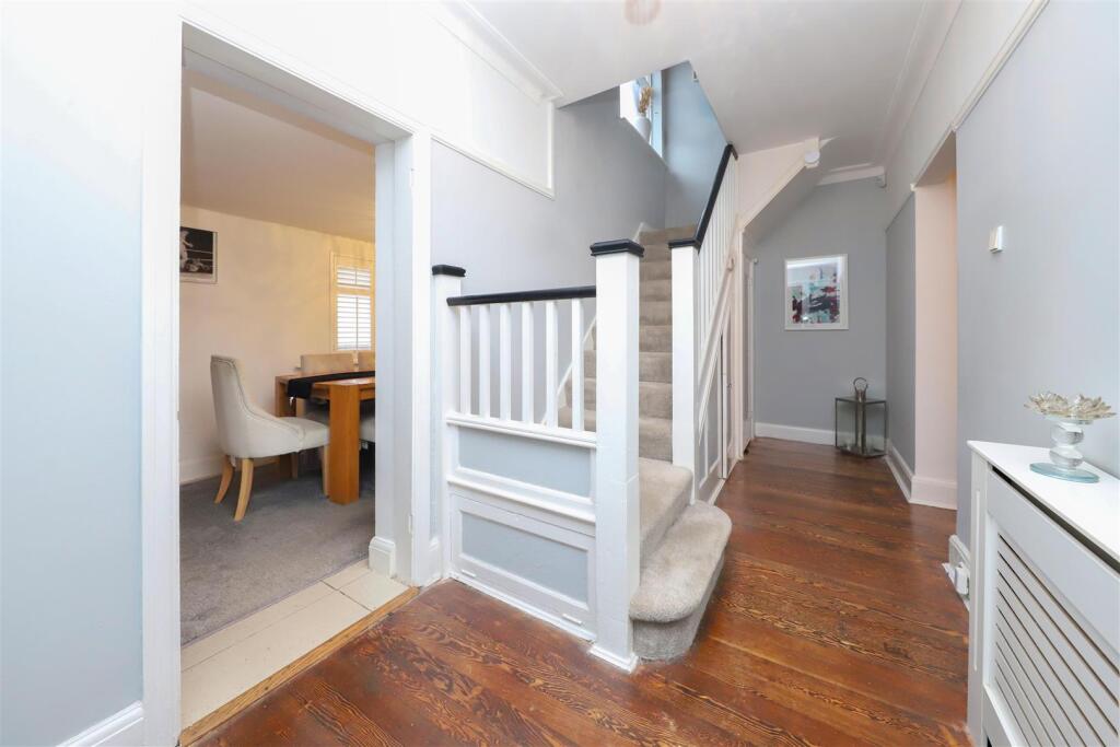 157 Bury Street (12) copy.jpg