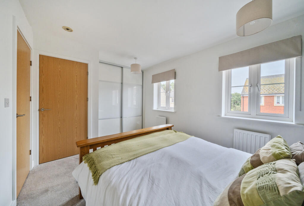 1362746-24-68e7b9...