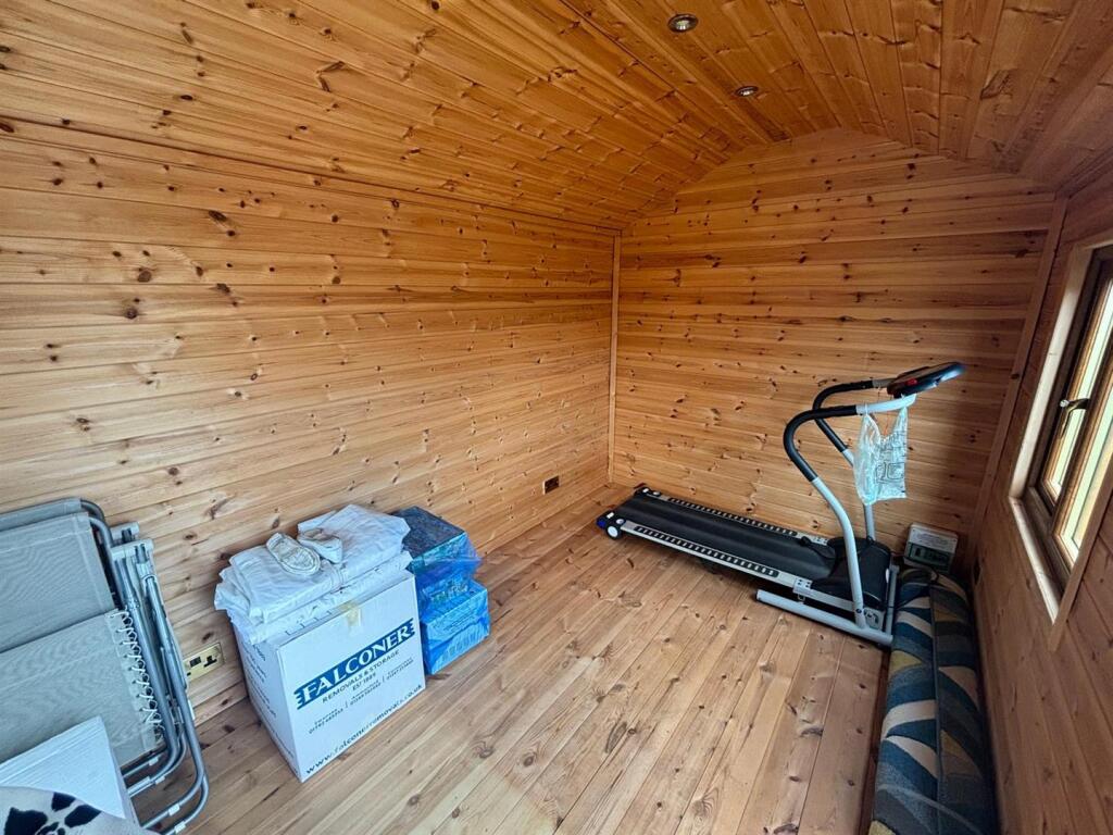 WhatsApp Image 2024-07-08 at 09.33.06_795f403b.jpg