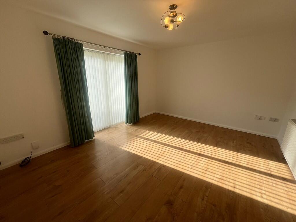 IMG-20240925-WA00...