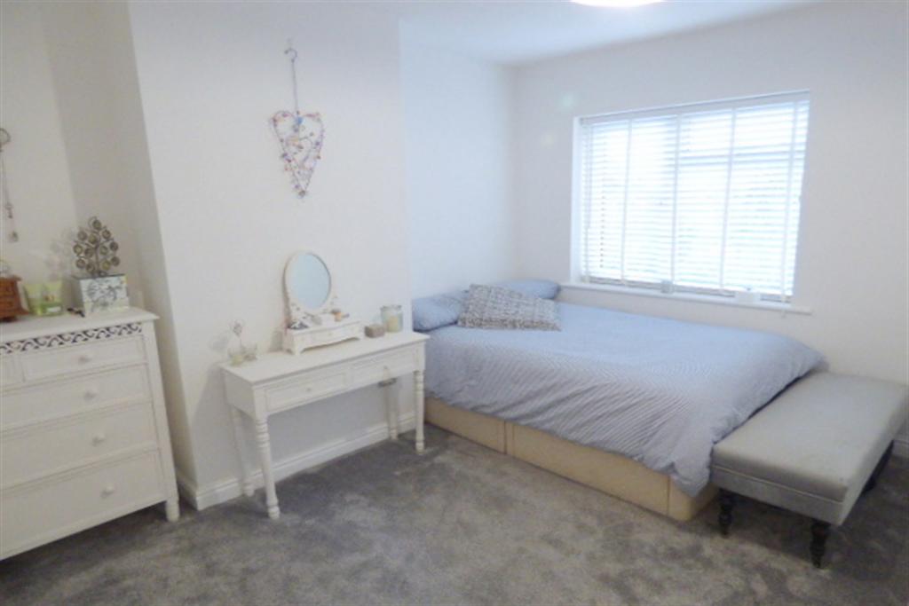 Bed 3 a