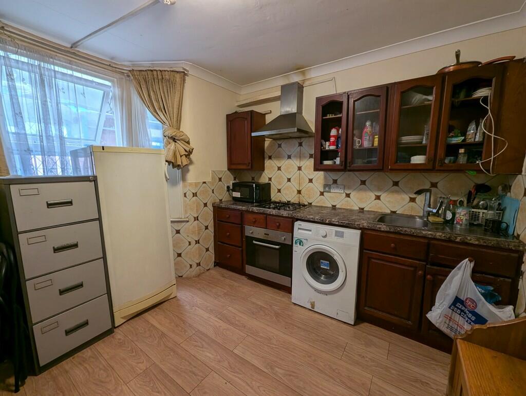 kitchen2