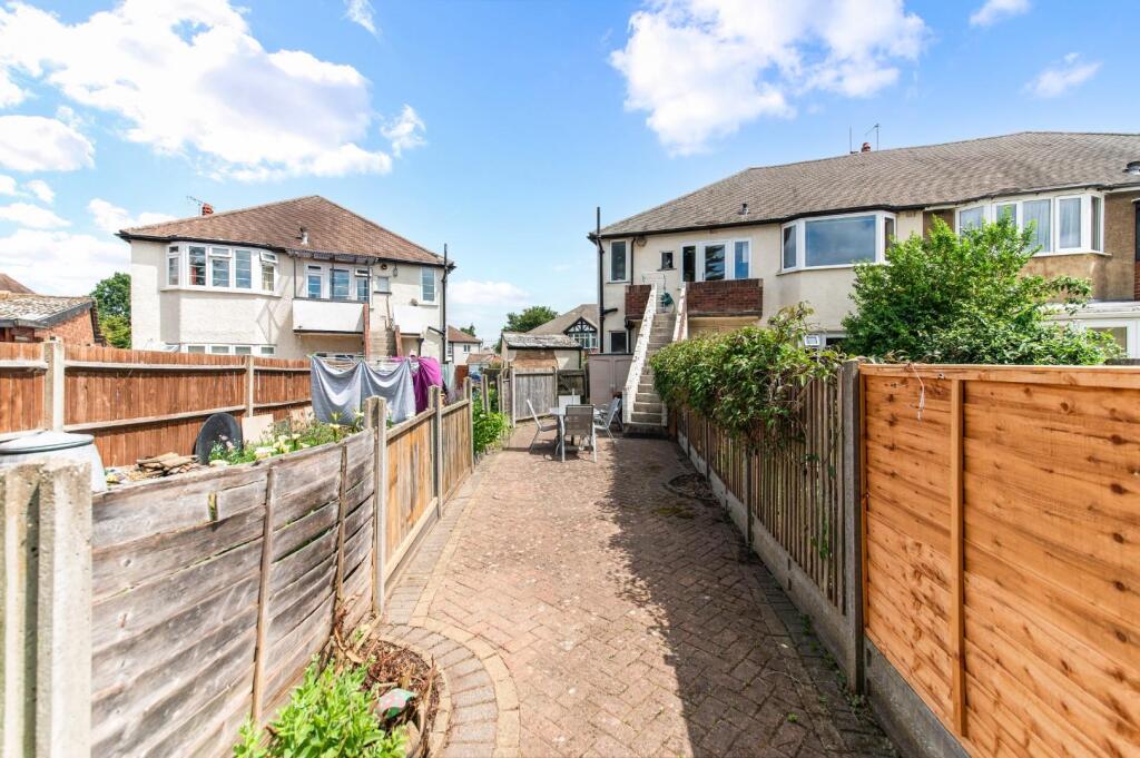 THE SPINNEY, (13).jpg