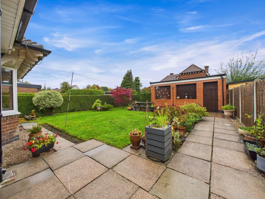 CAM04825G0-PR0192-STILL015