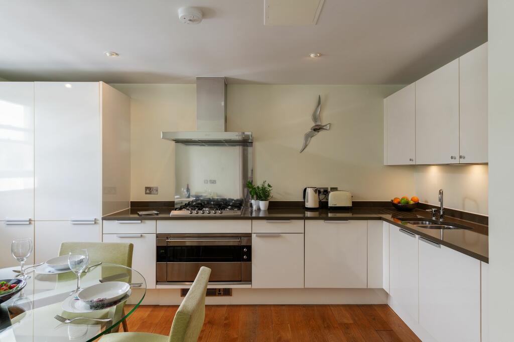 Kitchen_10 Dart Marina, Sandquay Road, Dartmouth