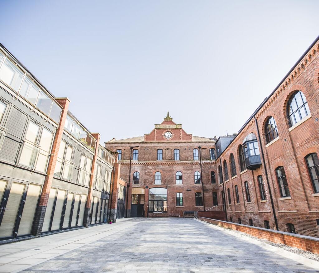 73673qbQueens Brewery - Ext 9.jpg