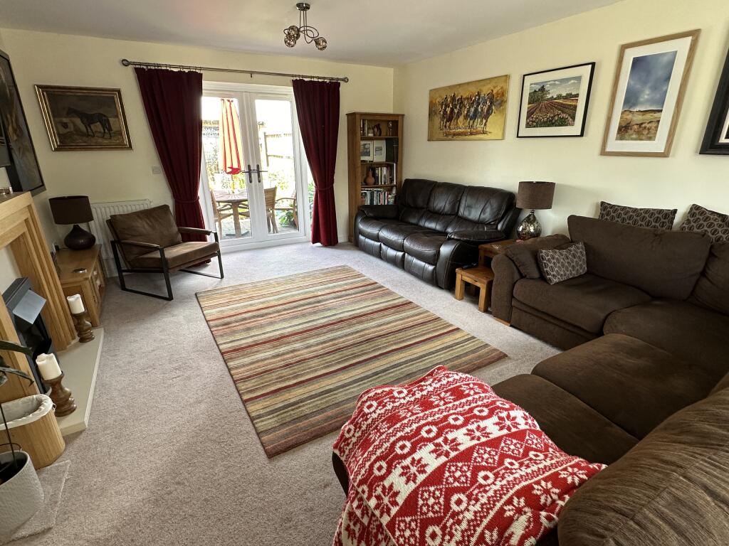 sitting room.JPG