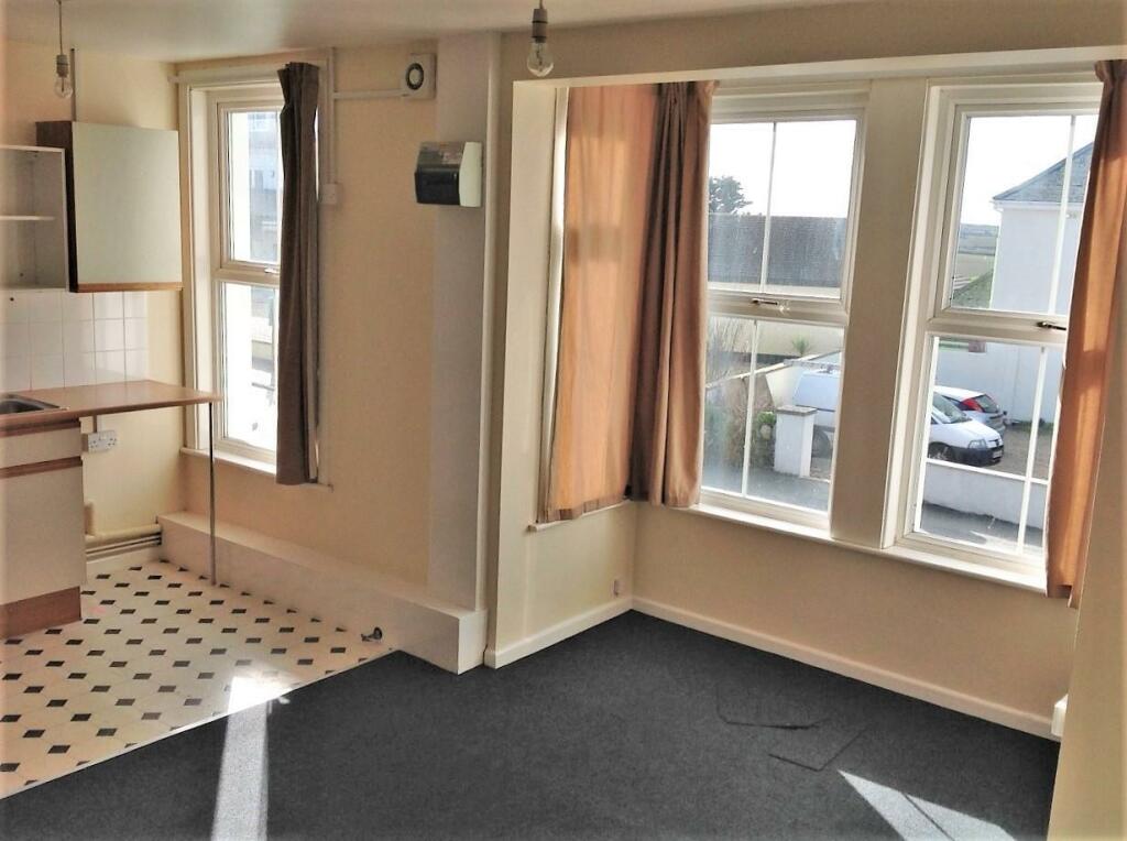 Flat 4, Lounge/Kitchen