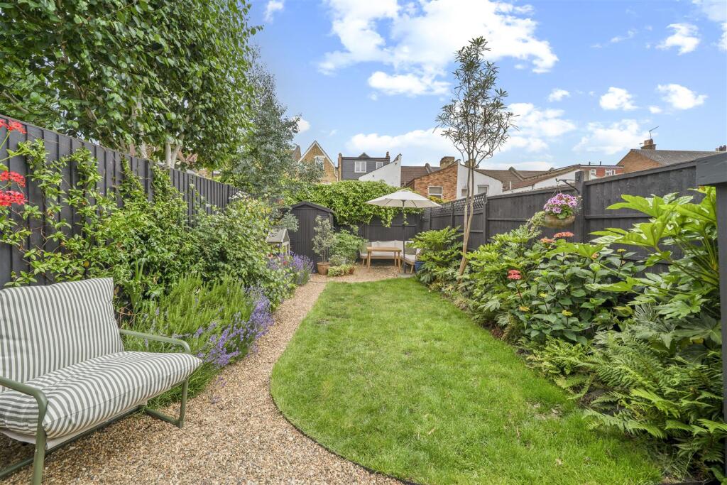 Springfield Road, E17