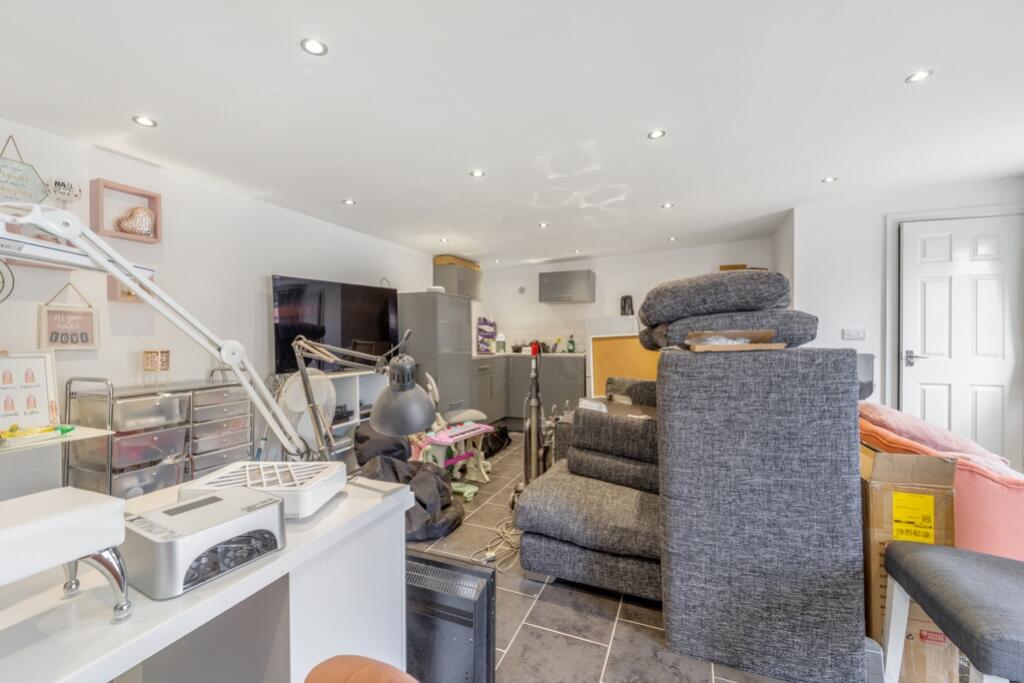 19 Skellingthorpe Road (Lincoln)-16