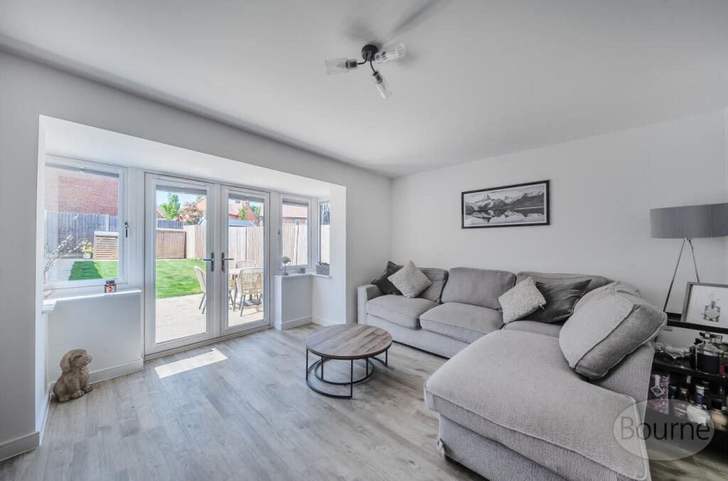 0704e3e6-3148-453...