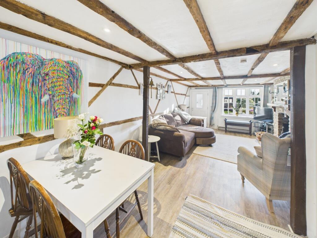 Living/Dining Room