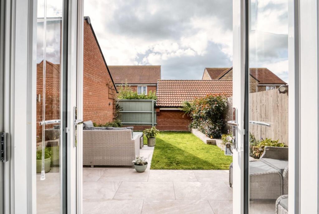 67 Moorhen Rd- Mark Templer - PhotoCB 24.jpeg