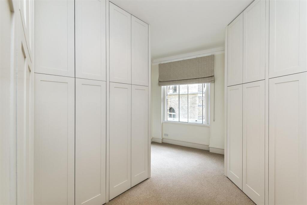 Dressing Area