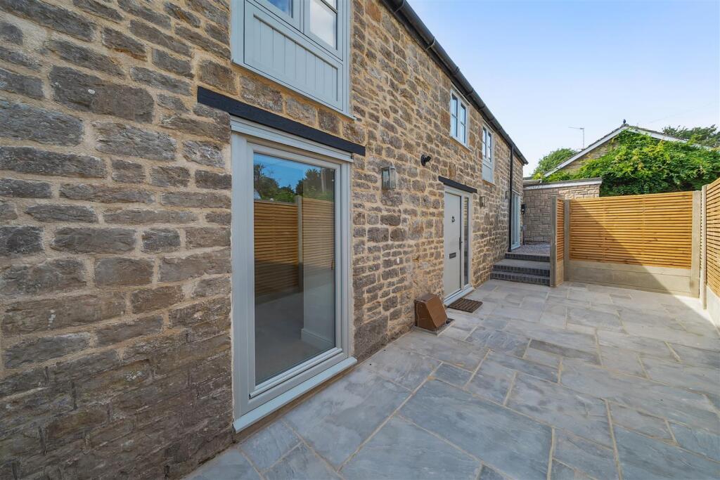 Courtyard Garden