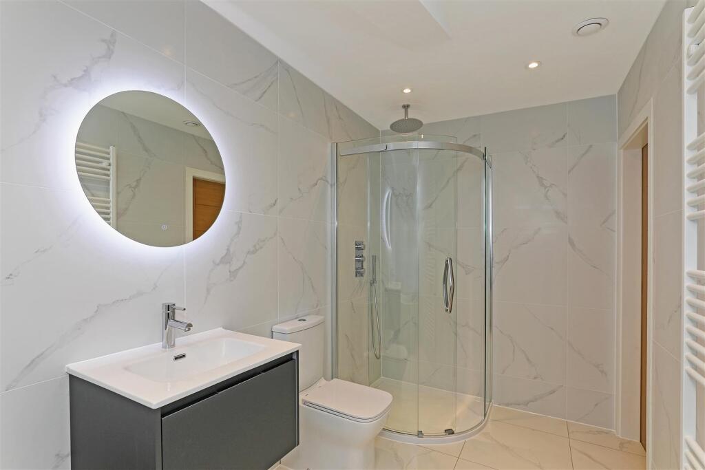 Saxon Rise.33.Photoneg.co.uk.jpg