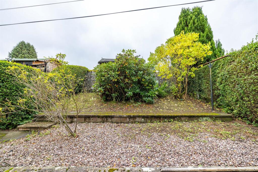 3 Eastfield Road Selkirk 33.JPG