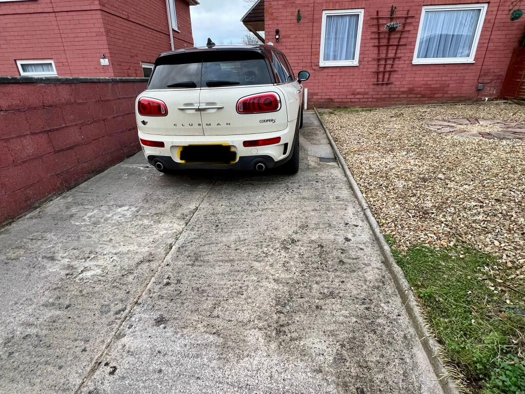 Driveway parking