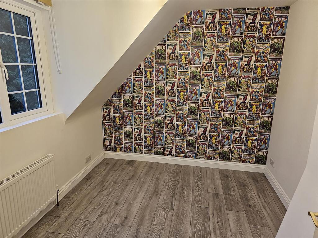 bed 3.jpg
